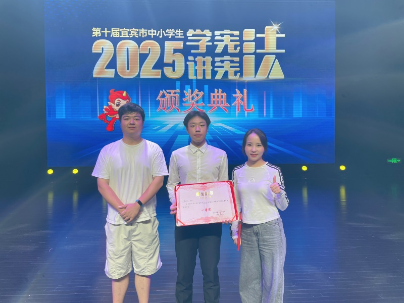 b2e53bf52f62e4763ca023a1d27c7638.png