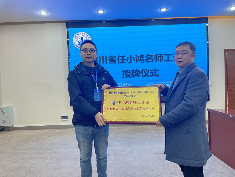 1765177829806871.png 1765177829806871.png