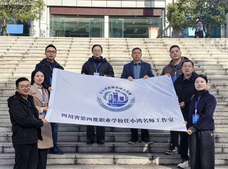 1765177980893895.png 1765177980893895.png